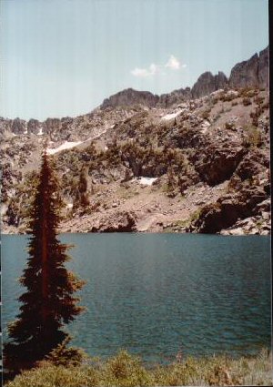 28-LakeWinnemucca.jpg 36.8K