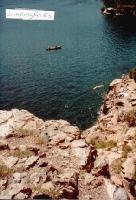 Thumb_33-JumpingRocks.jpg 8.1K