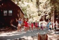 Thumb_40-MenehunesOnParade.jpg 8.8K