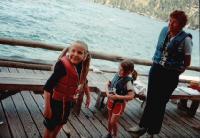 Thumb_46-JenniferValerieBecky-SkiDock.jpg 7.8K