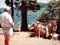 Thumb_51-PhotoOp2.jpg 11.1K