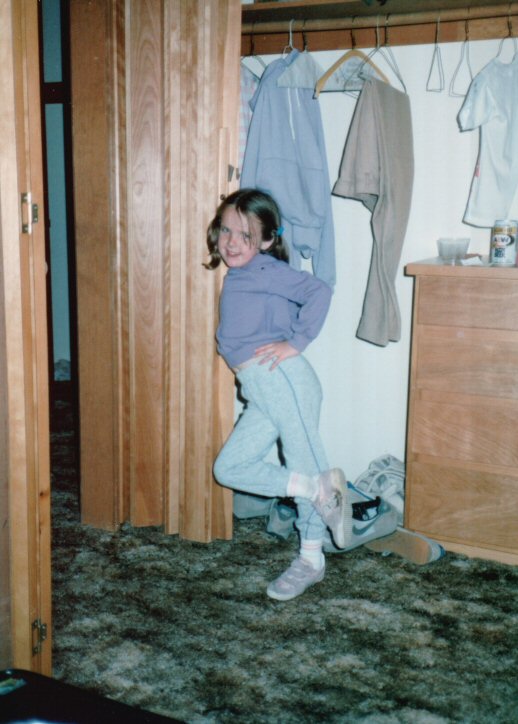 08-ValerieInBR.jpg 72.7K