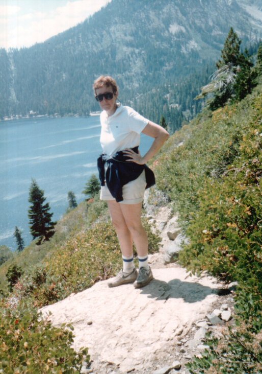 31-Becky-HikeToCathedralLake2.jpg 95.9K