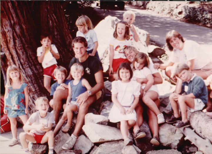 34-SnoopersWithValerie.jpg 90.1K