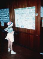 Thumb_03-JenniferReadingWhatzappening.jpg 5.7K