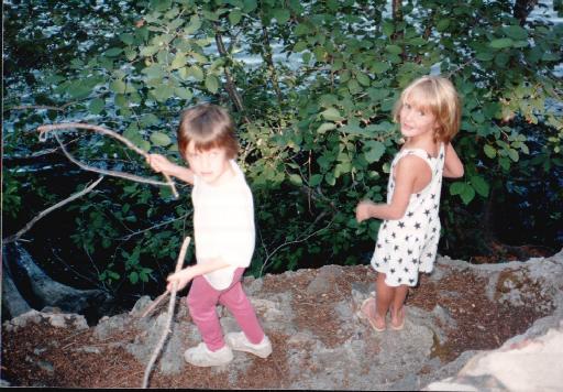 8615-Valerie-Elizabeth-WallBySkiDock.jpg 47.5K