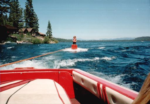 8624-Jennifer-WakeBoard.jpg 33.1K