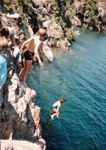 8636-Jennifer-JumpingRocks.jpg 50.3K