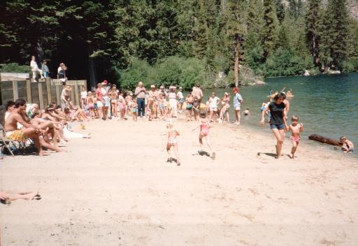 8655-GamesDay-BabyBeach.jpg 36.0K