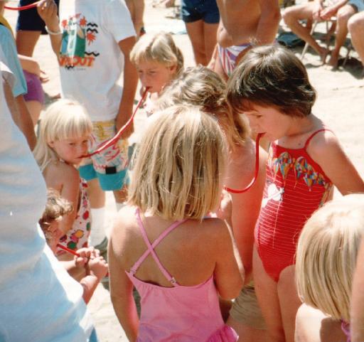 8659-Valerie-GamesDay.jpg 42.3K