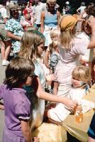 Thumb_8666-Valerie-Jennifer.jpg 10.0K