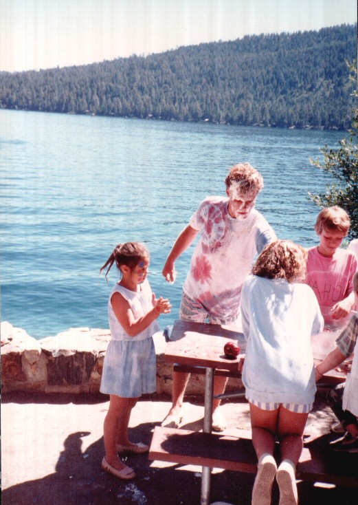 87-068-Scan163.jpg 114.8K