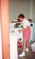 Thumb_87-080-MidWeekLaundry-Becky.jpg 4.9K