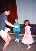 Thumb_87-089-DaveDancingWithVal.jpg 6.5K