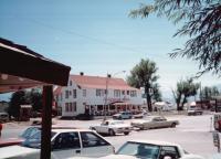 Thumb_87-094-BridgeportLunch.jpg 7.6K