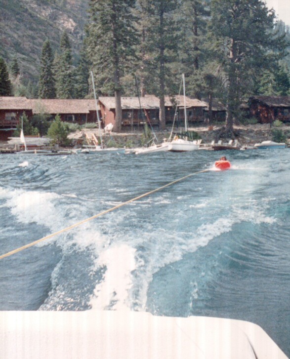 88-024-Val-Wakeboarding-02.jpg 119.7K