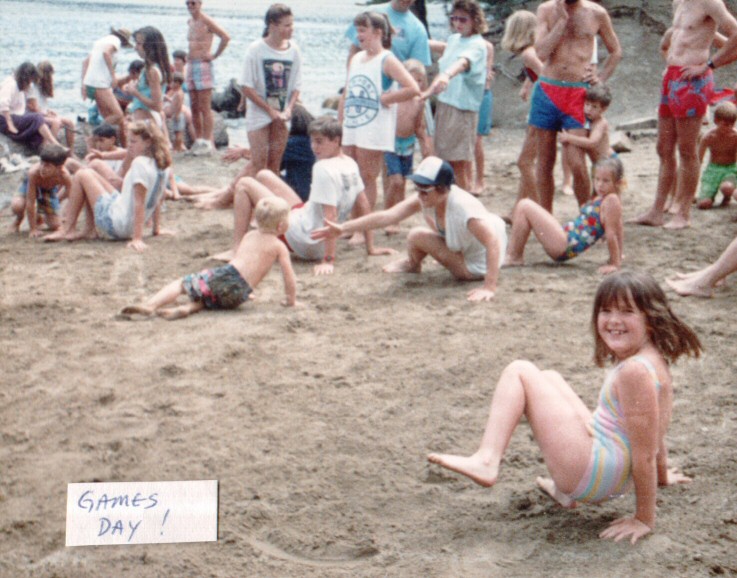 88-054-Val-GamesDay.jpg 123.1K