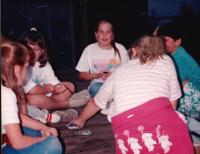 Thumb_88-080-JenniferAndFriends.jpg 7.2K