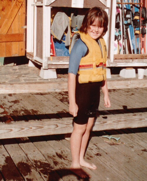 89-056-Val-ReadyForWaterSkiLesson.jpg 95.3K