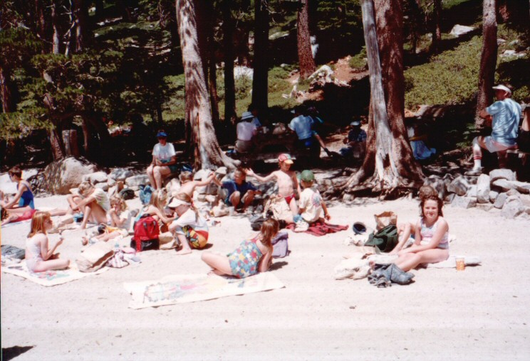 89-090-Val-MenehunesAtAngoraLake-02.jpg 121.9K