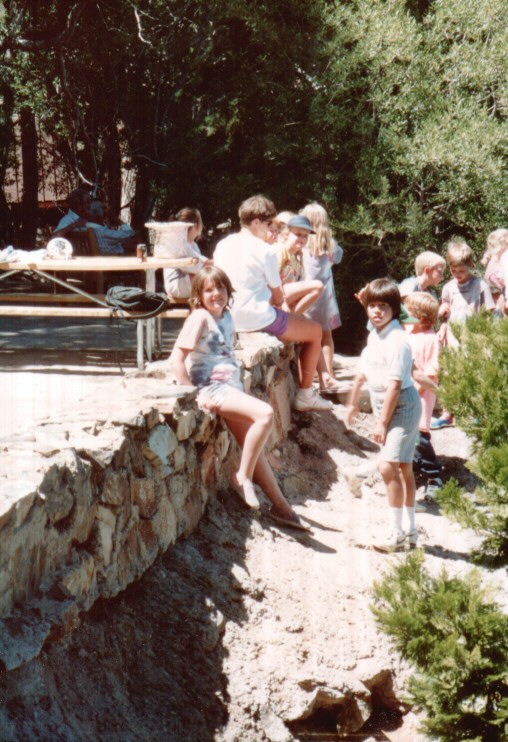 89-112-Val-onLakeSideWall.jpg 130.6K