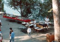 Thumb_89-042-BBQ-Dinner.jpg 8.5K