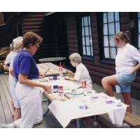 9010-Crafts-BeckyJennifer.jpg 110.1K