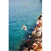 9032-Val-OffJumpingRocks.jpg 153.3K