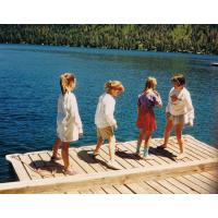 9035-ValAndFriends-BoatDock.jpg 161.0K