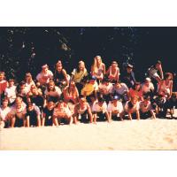 9062-JennifersGroup-StaphPhoto.jpg 130.7K