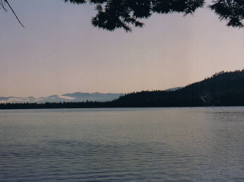 9101-FallenLeafLake.jpg 83.8K