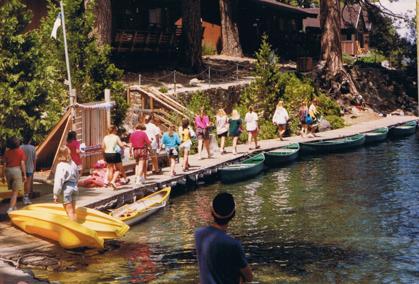 9140-JennifersGroupOffForBoatster.jpg 175.8K