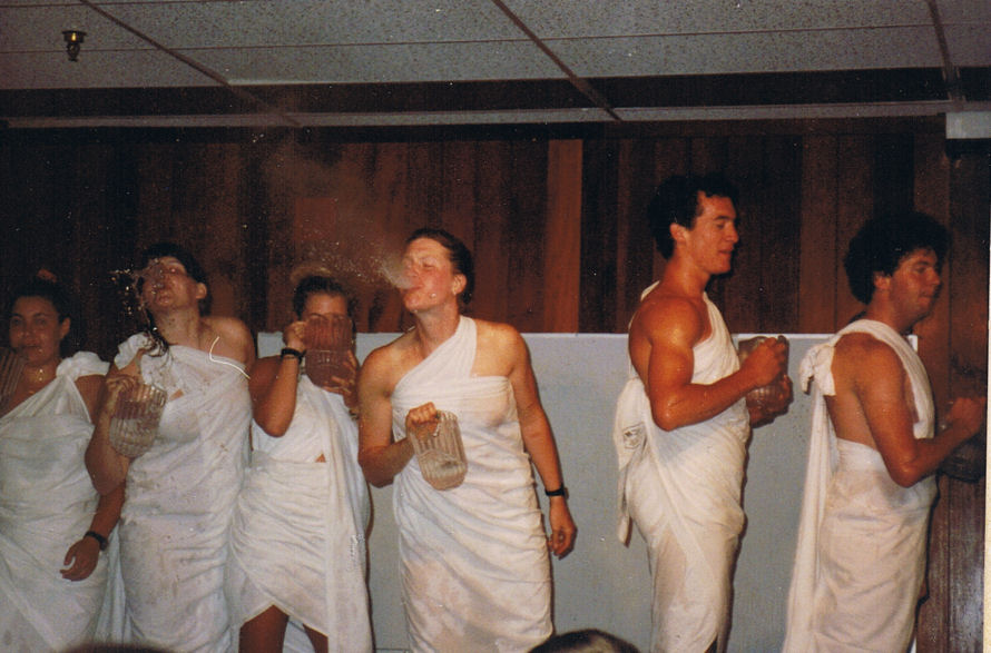 9173-FridayWaterBallet.jpg 111.1K