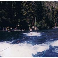 9110-Val-HeadingUpOnSkiis.jpg 93.4K