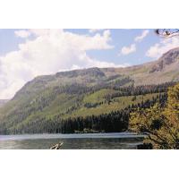 9161-HikeAroundTheLake-Cathedral.jpg 162.6K