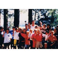 9167-ValsGroup-StaphPhoto.jpg 150.0K