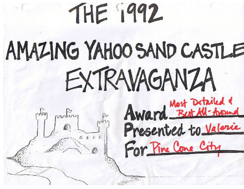 9214-Valerie-YahooAward.jpg 56.8K