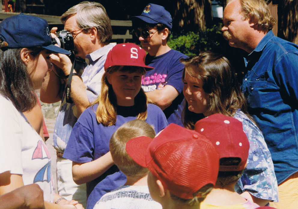 9217-Val-Yahoos.jpg 174.7K