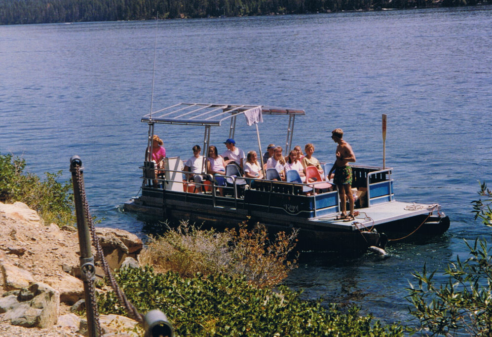 9237-Jennifer-BoatsterCruise.jpg 209.6K