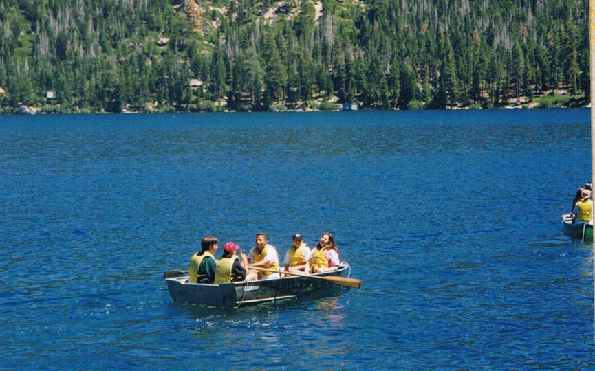 9323-Val-RowingOutToTheSailboat.jpg 149.5K