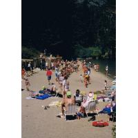 9325-GamesDayWaterBaloonToss.jpg 132.0K