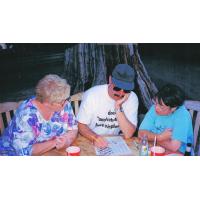 9414-SherylDanLindy-Crosswording.jpg 171.1K