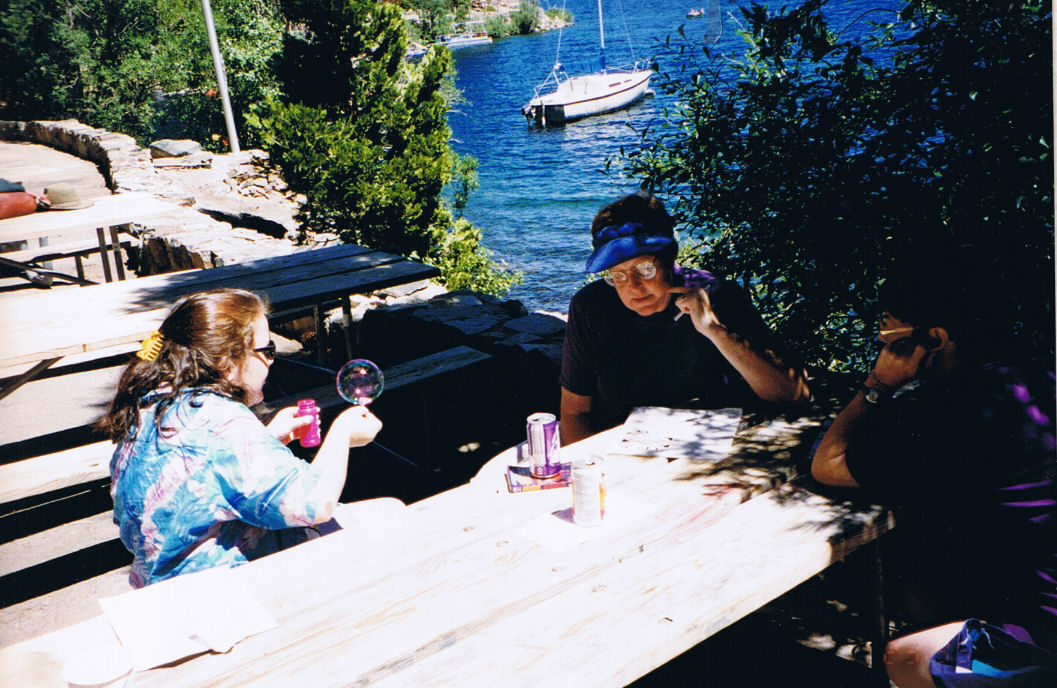 9506-ValBeckyLindi-BubblesAndCrosswordPuzzle.jpg 208.3K