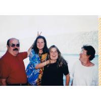 9529-LeighValJenniferBecky-staphphoto.jpg 86.5K