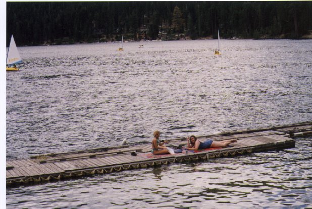 98jesSunningOnDock.jpg 77.3K