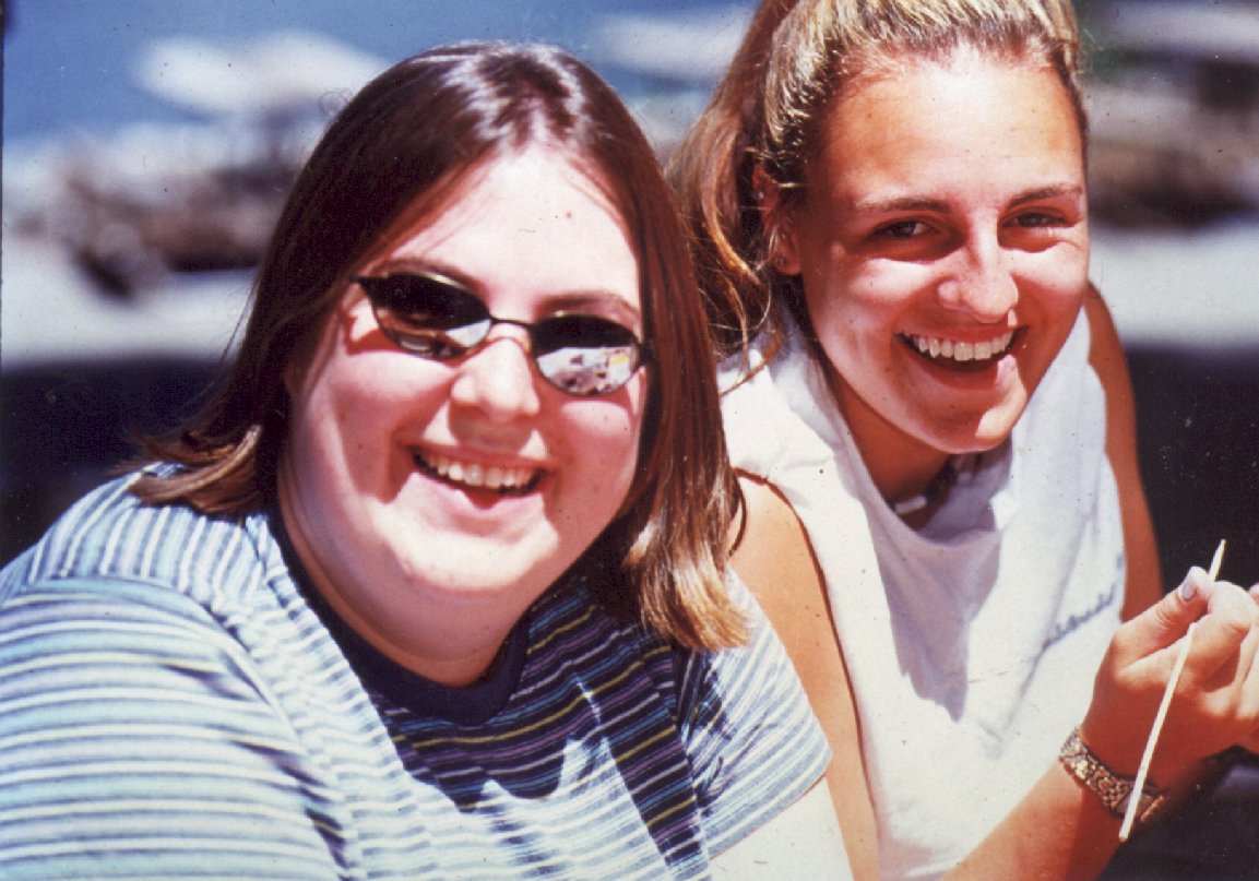 98jes_caroline.jpg 165.7K