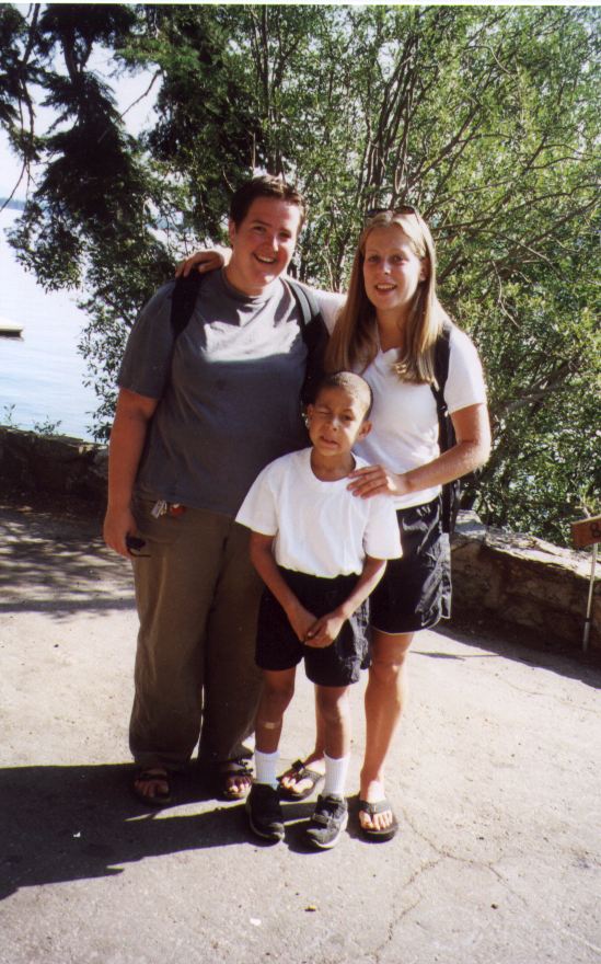 26-ValAbbyCurtis.jpg 107.5K