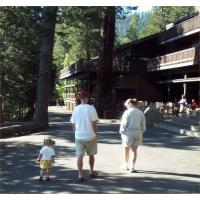 06-3generations1.jpg 51.0K