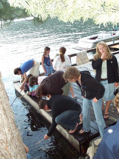 1029-FridayCrawdadFishing.jpg 50.0K