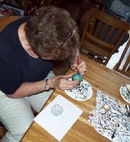 Thumb_0979-BeckyCraftingEgg.jpg 9.7K